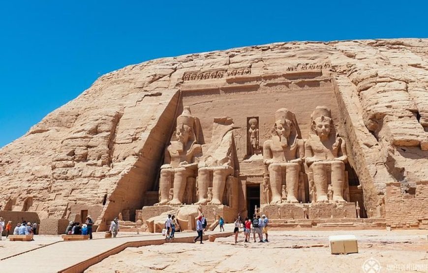 Private Tour nach Abu Simbel von Assuan aus