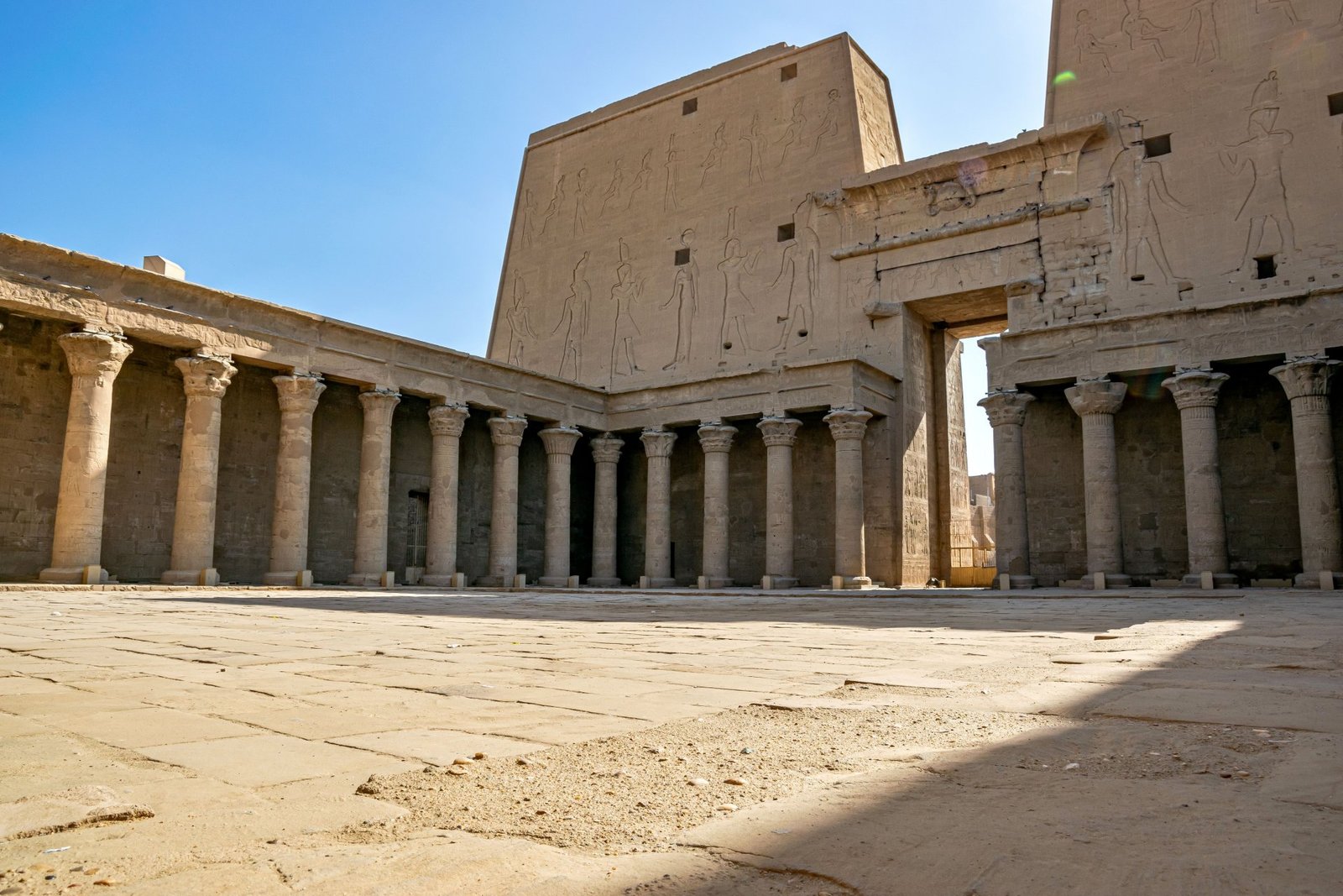 Luxor Egypt tours and transfers